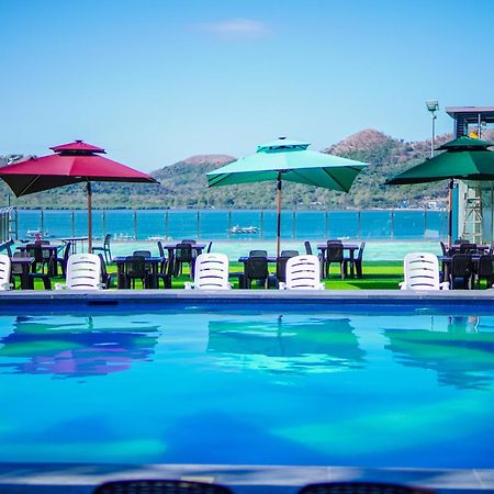 Sky Garden Hotel Coron Bagian luar foto